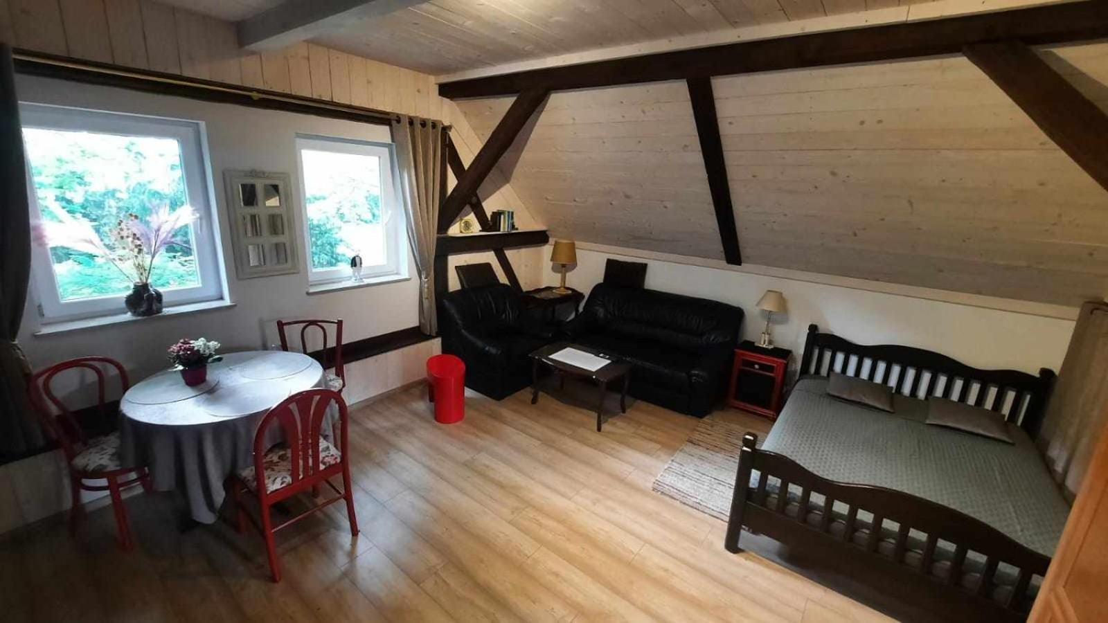 Apartament Jelen W Smokingu Sulow  Exteriér fotografie